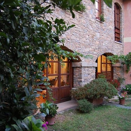 B&B Teresina Villasalto Bagian luar foto